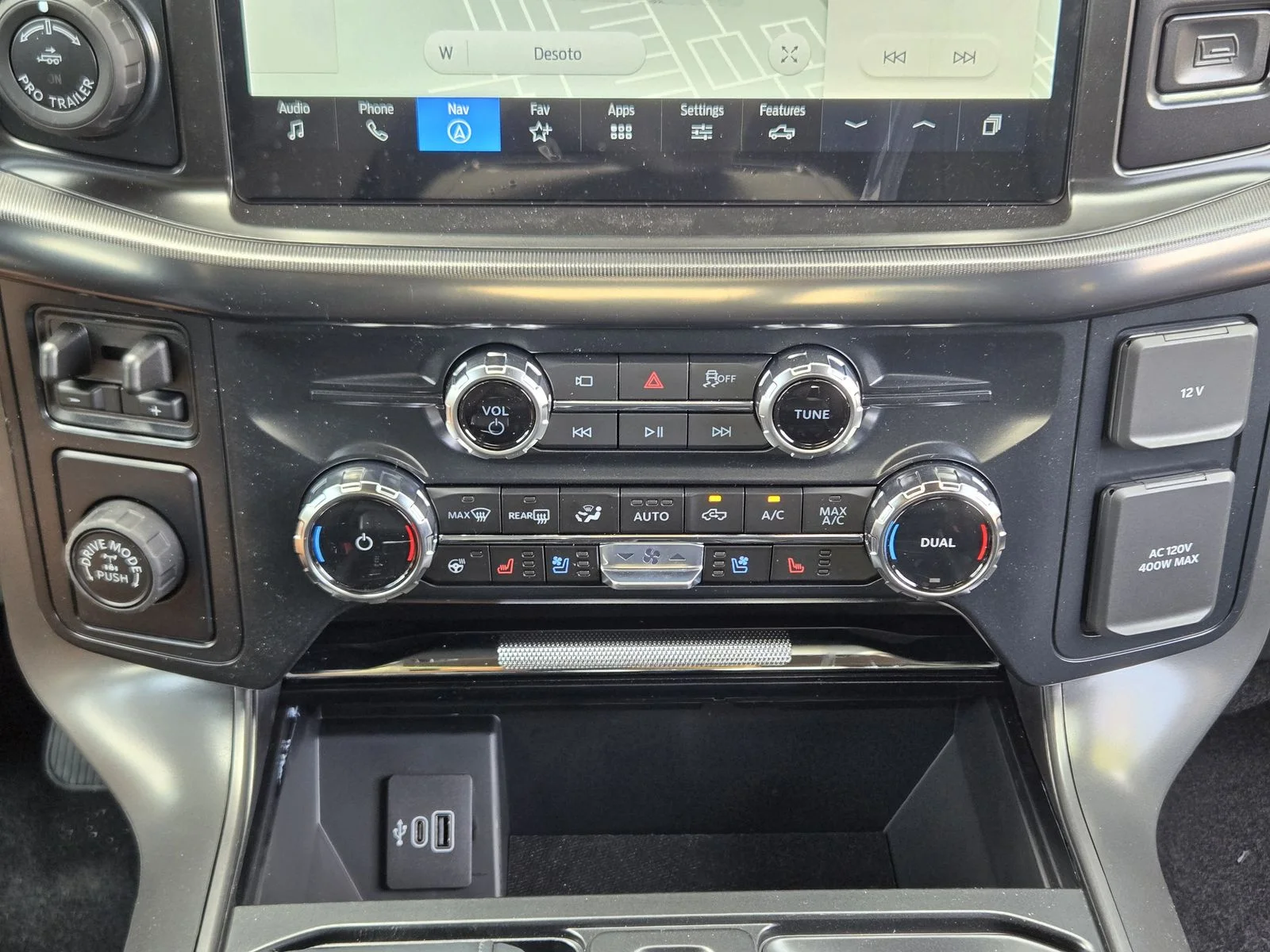 New 2026 Agate Black Metallic Ford Lariat® image 13