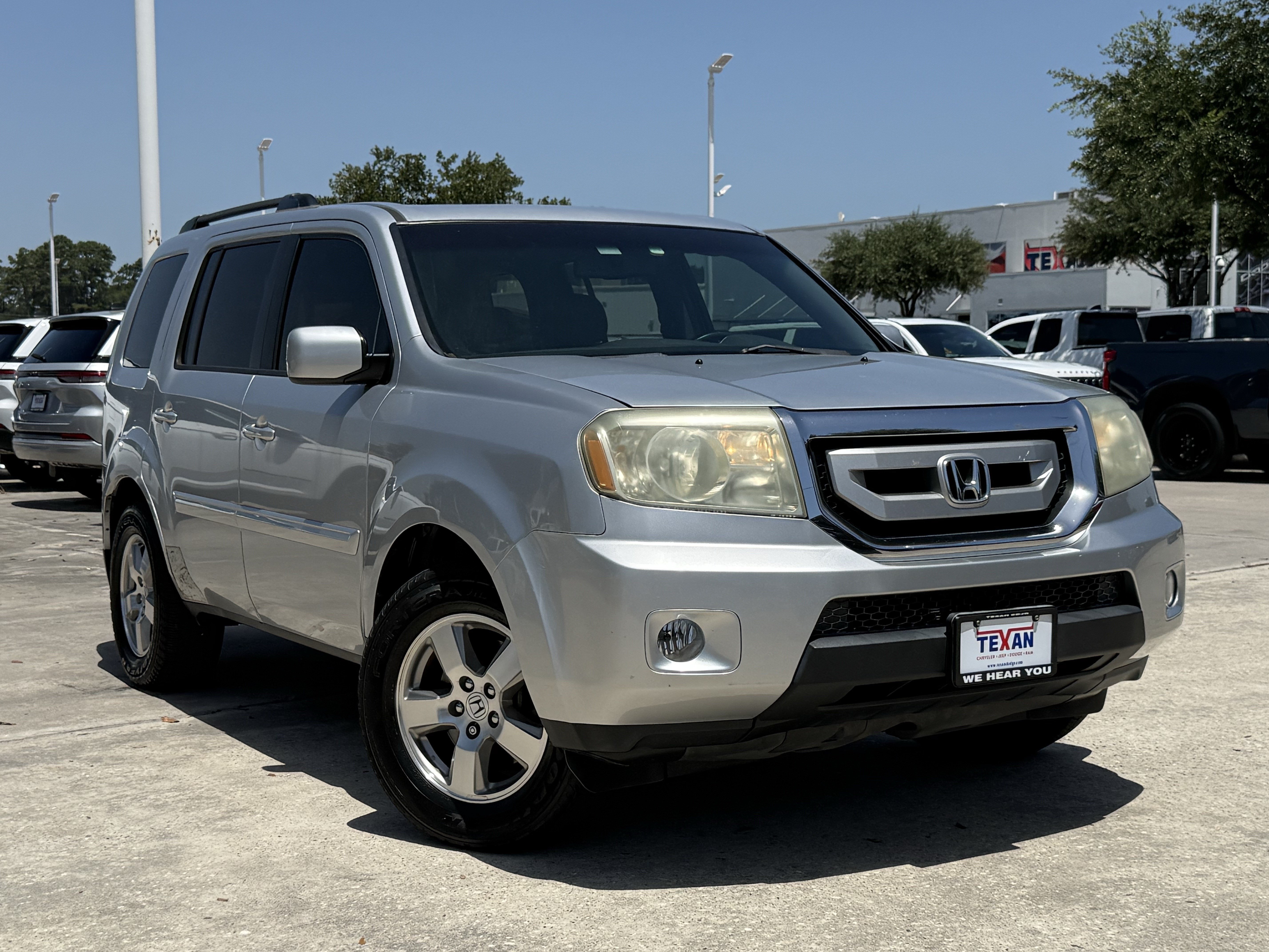 Used 2011 Honda Pilot EX-L with VIN 5FNYF3H55BB036211 for sale in Humble, TX