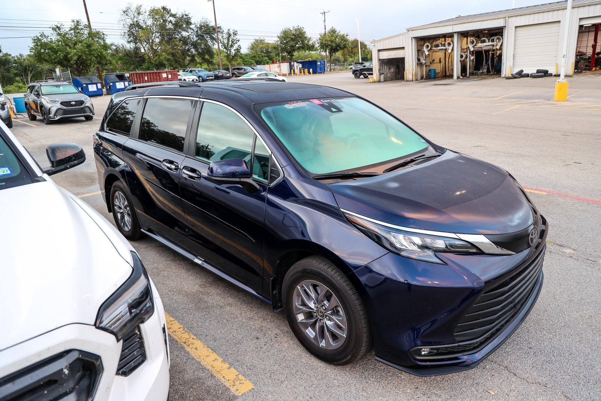 Used 2026 BLUEPRINT Toyota XLE image 5