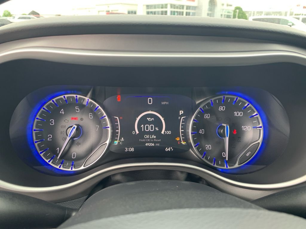 Used 2025 Black Chrysler Select image 14