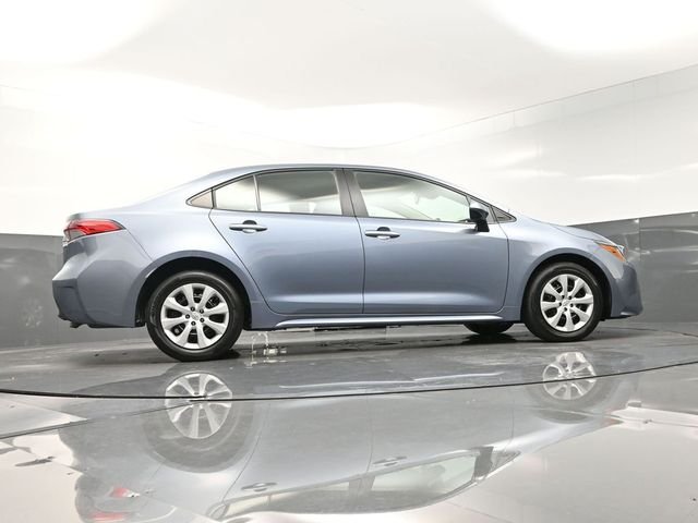 Used 2025 Gray Toyota LE image 38