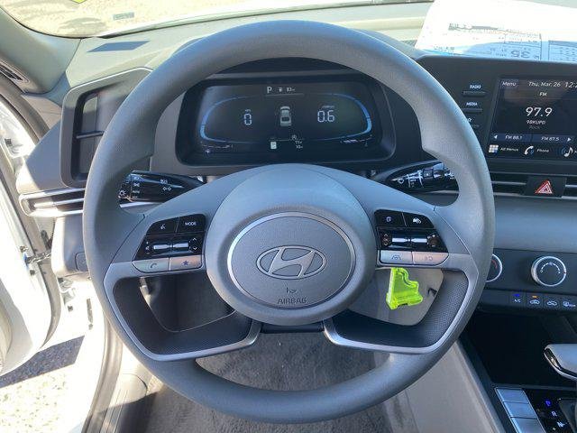 New 2026 Serenity White Hyundai SE image 25
