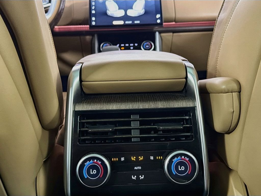 Used 2023 Gold Land Rover SE image 27