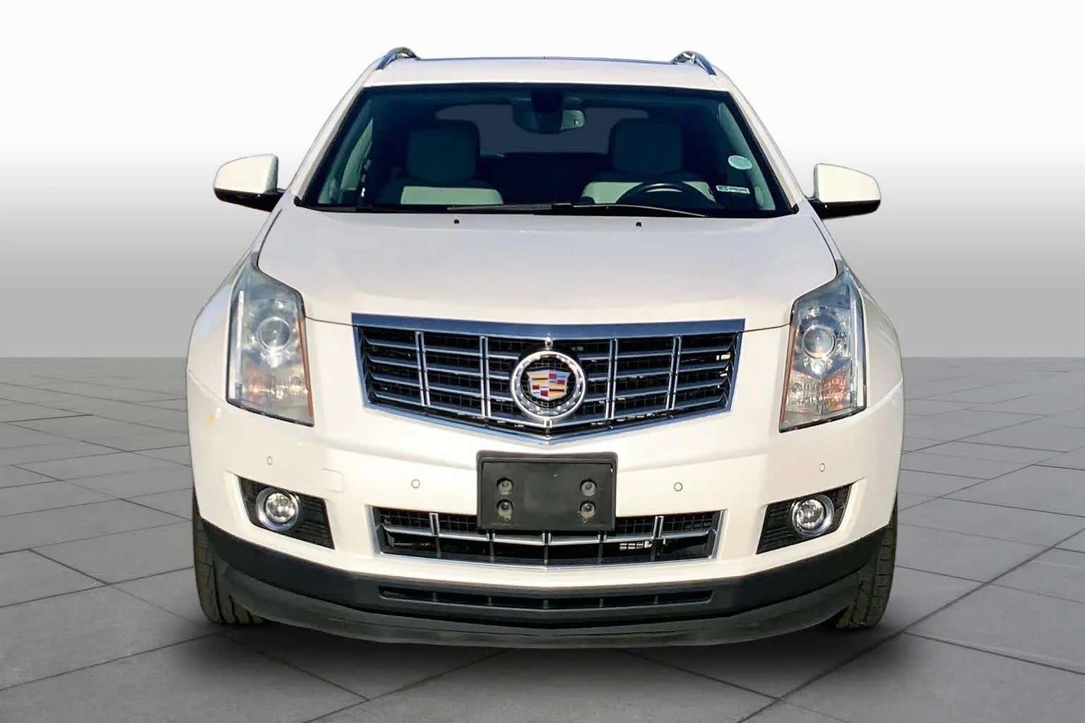 Used 2015 Platinum Ice Tricoat Cadillac Performance Collection image 4