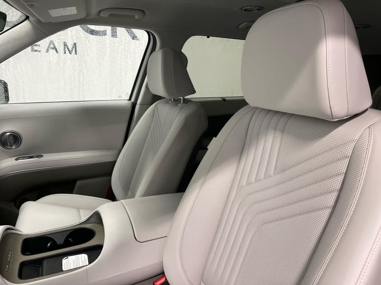 New 2026 Creamy White Pearl Hyundai SEL AWD image 26