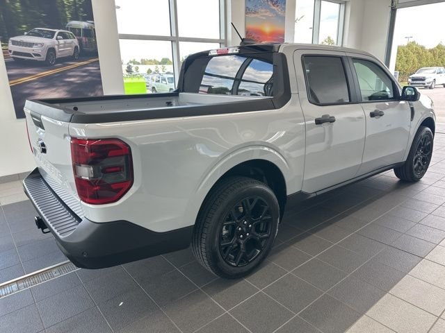2025 Ford Maverick XLT - Photo 6