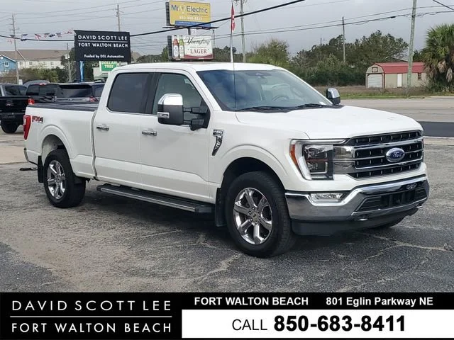 Used 2021 White Ford Lariat image 1