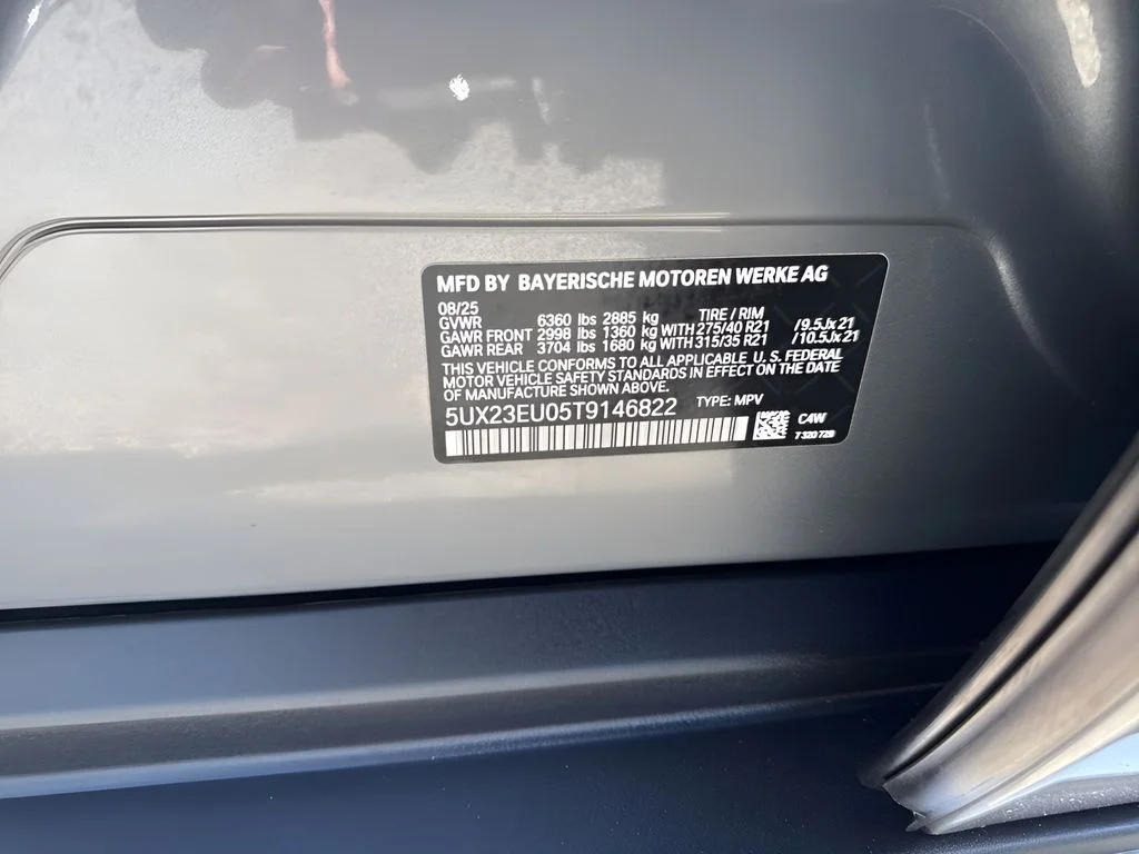 Used 2026 Gray BMW xDrive40i image 37