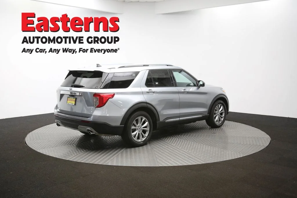 Used 2024 Silver Ford Limited image 46