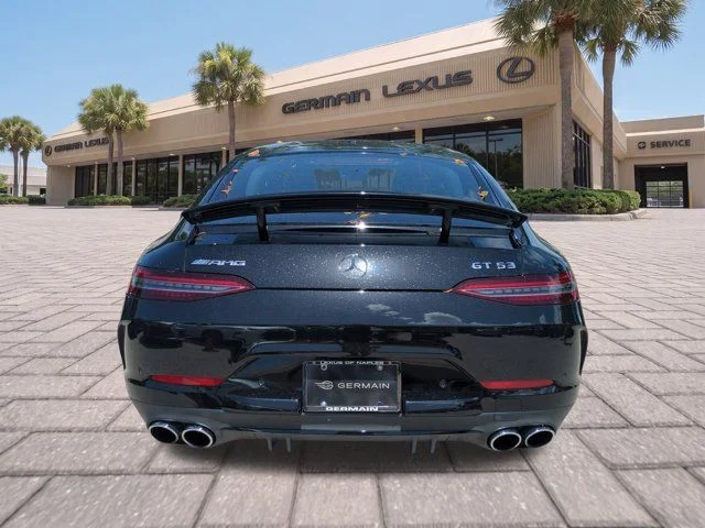 Used 2022  Mercedes-Benz Base image 5