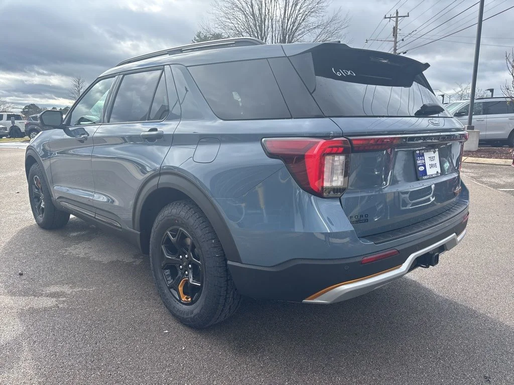 New 2026 Blue Ford Tremor image 6