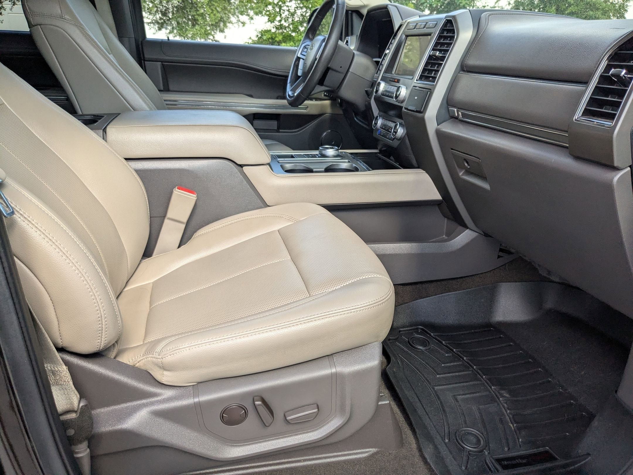 Used 2021 Brown Metallic Ford XLT image 26