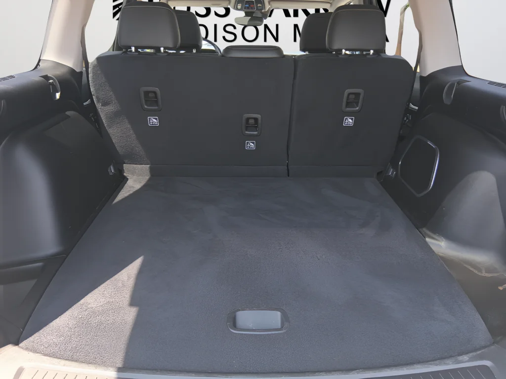 Used 2022 Gray Jeep Limited image 32