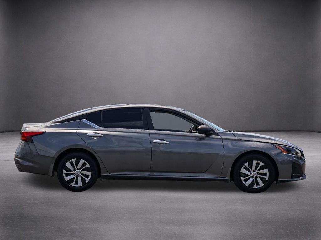 Used 2024 Gray Nissan 2.5 S image 2