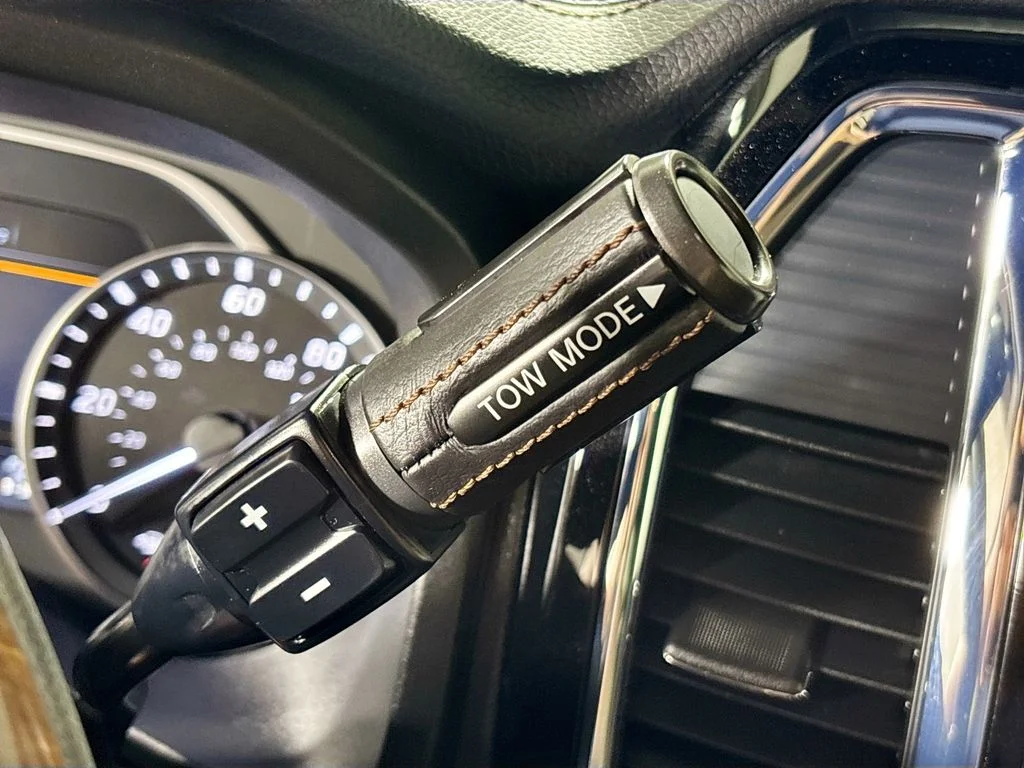 Used 2021 Gray Nissan Platinum Reserve image 18
