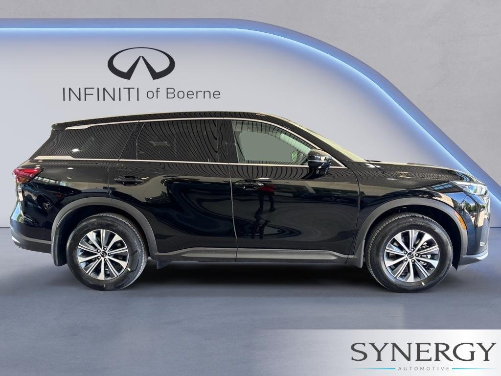 New 2027 BLACK OBSIDIAN INFINITI Pure FWD image 4