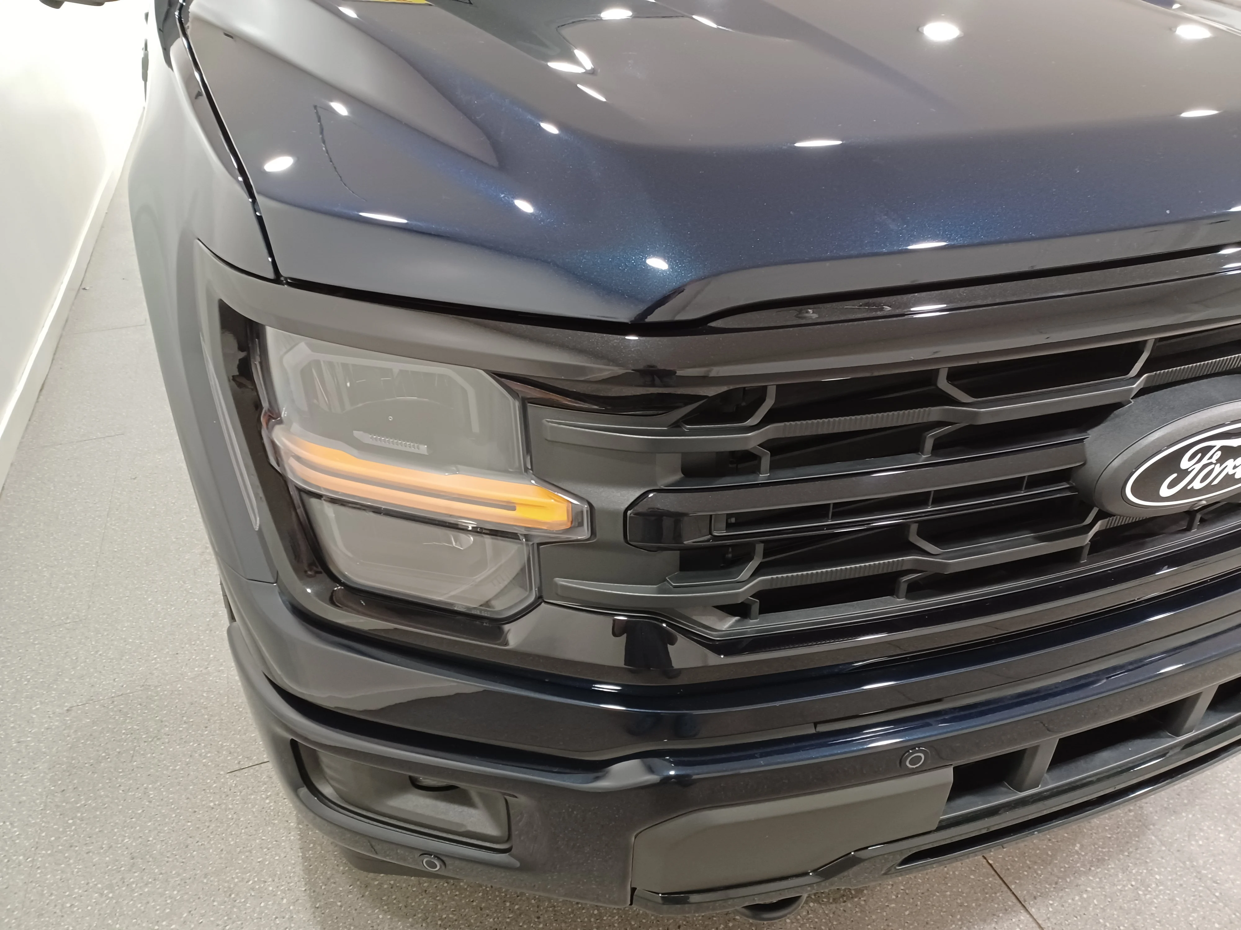 Used 2025 Antimatter Blue Metallic Ford XLT 4WD*Adaptive Cruise | Remote Start | Nav | 360 Cam | Htd Seats | Black Appearance Pkg | Tow Pkg image 4