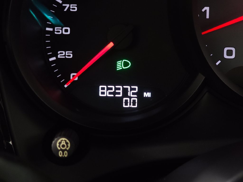 Used 2018 Jet Black Metallic Porsche S image 21