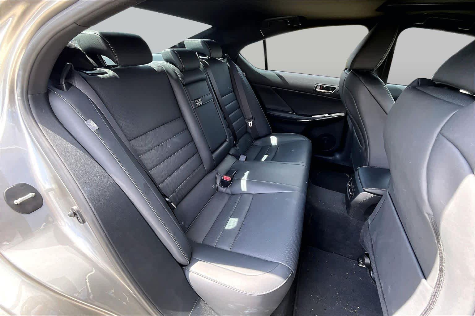 Used 2023 Atomic Silver Lexus F SPORT image 17