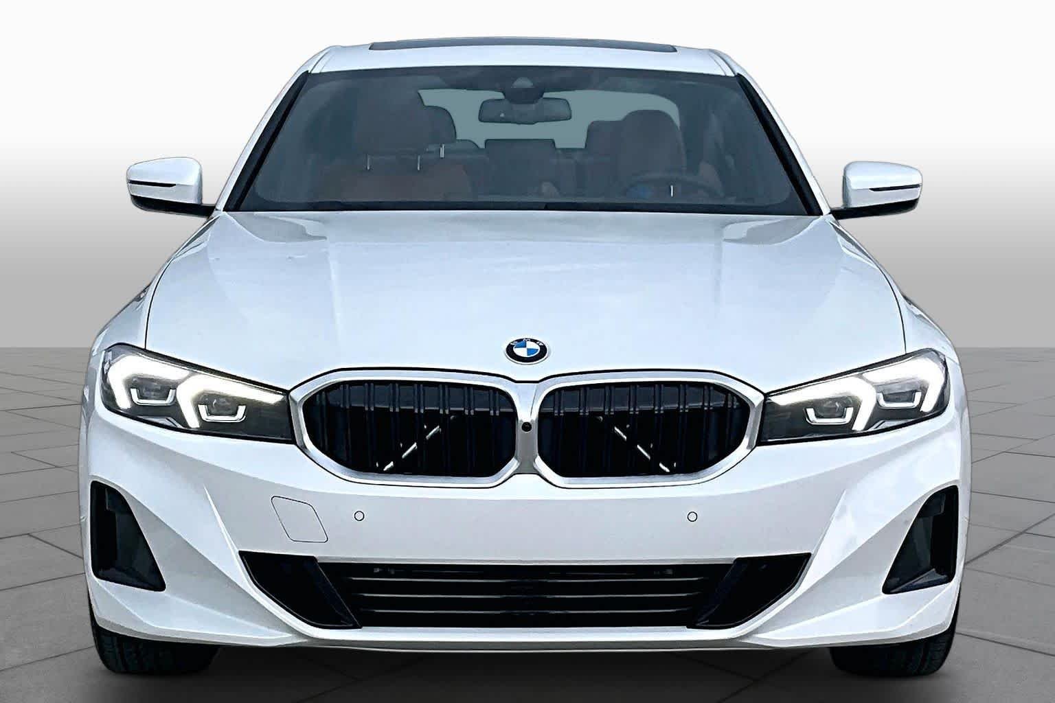 Used 2025 Mineral White Metallic BMW 330i image 3