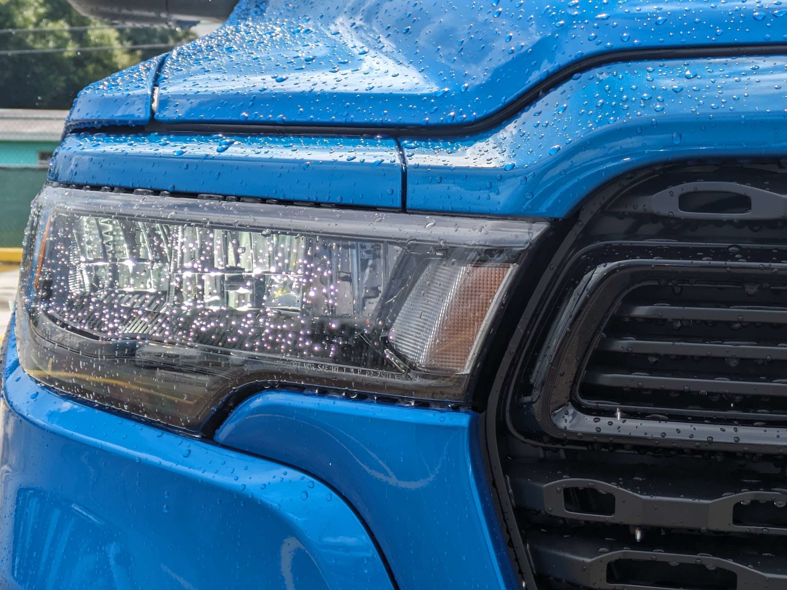 New 2026 Hydro Blue Pearl-Coat Exterior Paint RAM Big Horn/Lone Star image 9