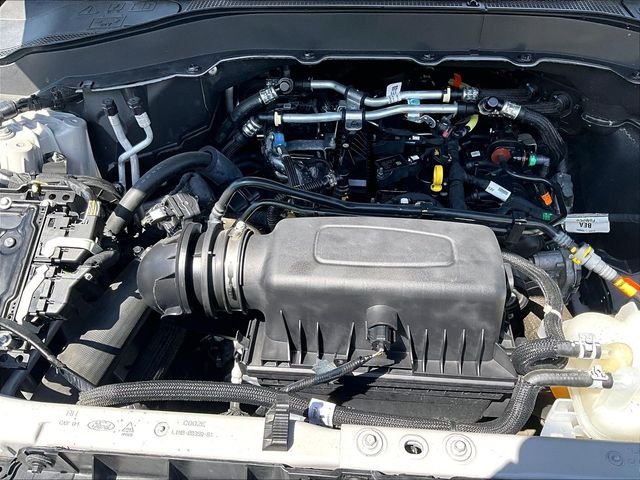 Used 2024 Silver Ford XLT image 35