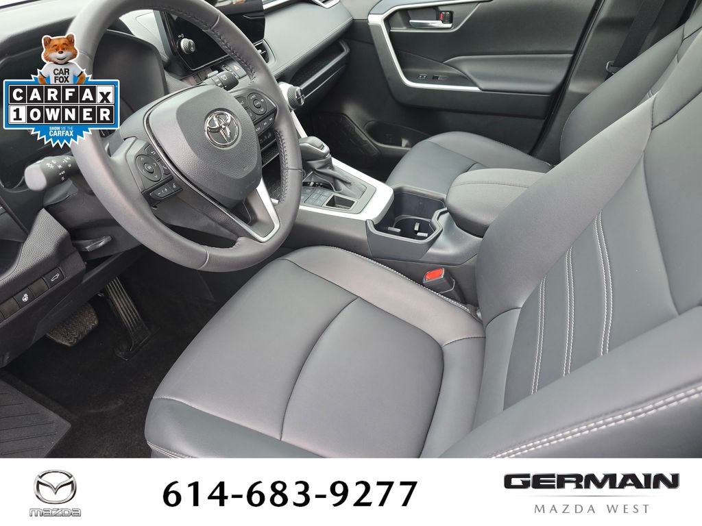 Used 2025 Beige Toyota XLE Premium image 19