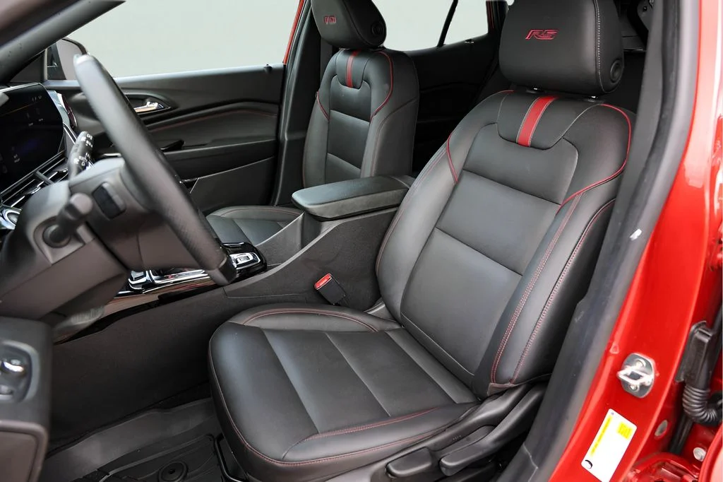 Used 2024 Red Chevrolet 2RS image 10