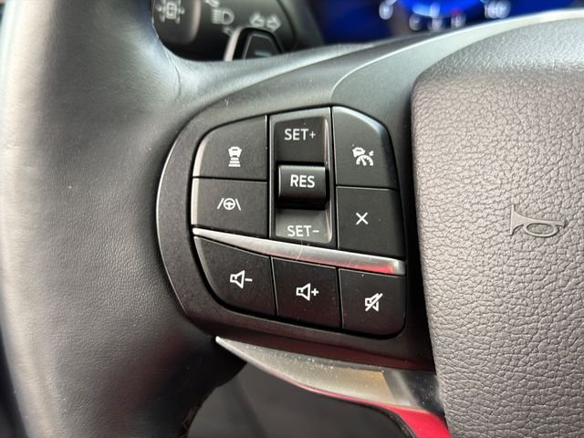 Used 2020 Black Ford Platinum image 25