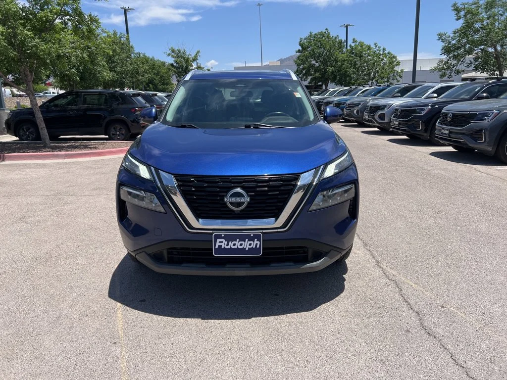 Used 2023 Caspian Blue Metallic Nissan SV image 15