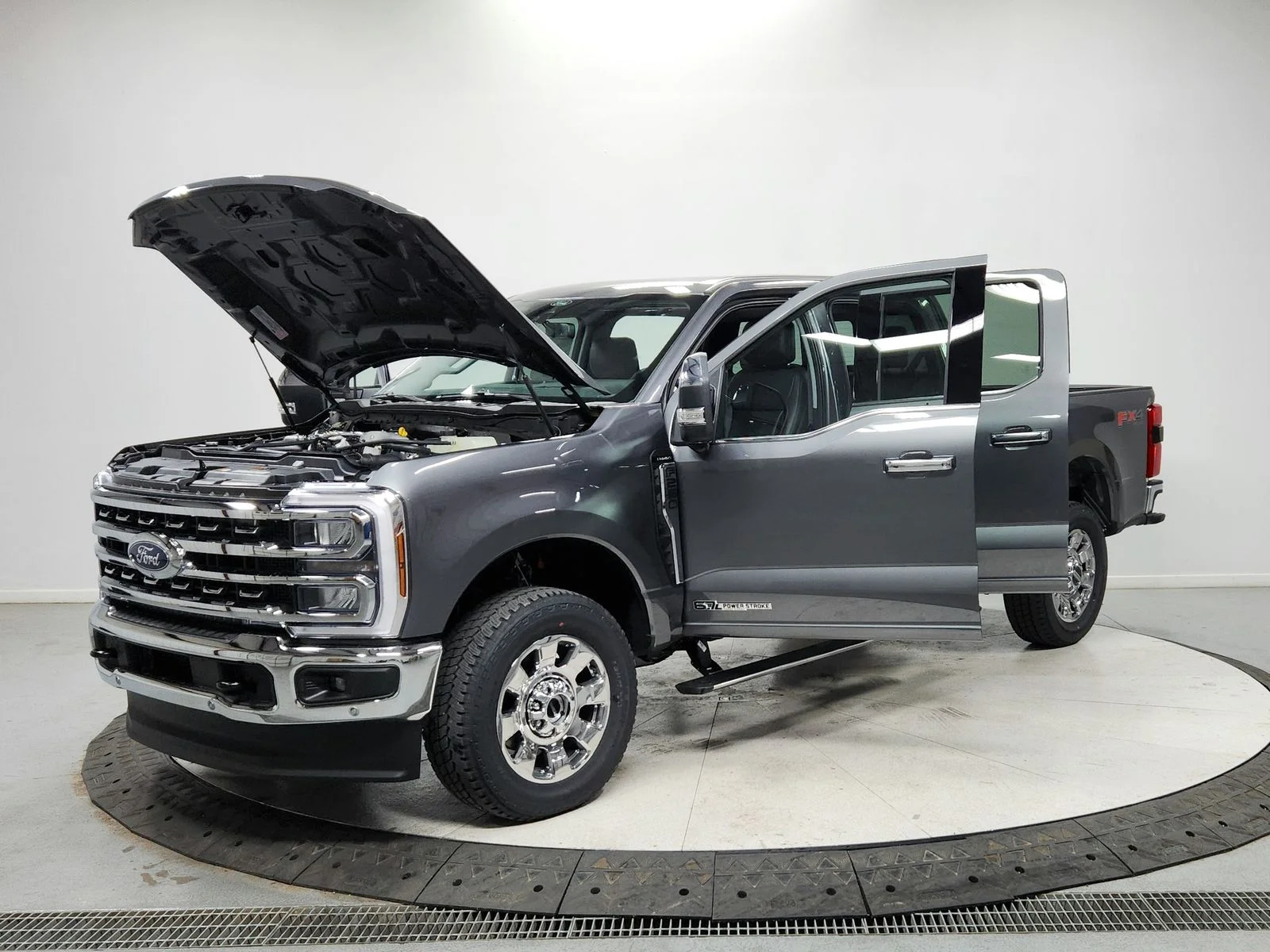 New 2026 Carbonized Gray Metallic Ford F-250® Lariat® image 11