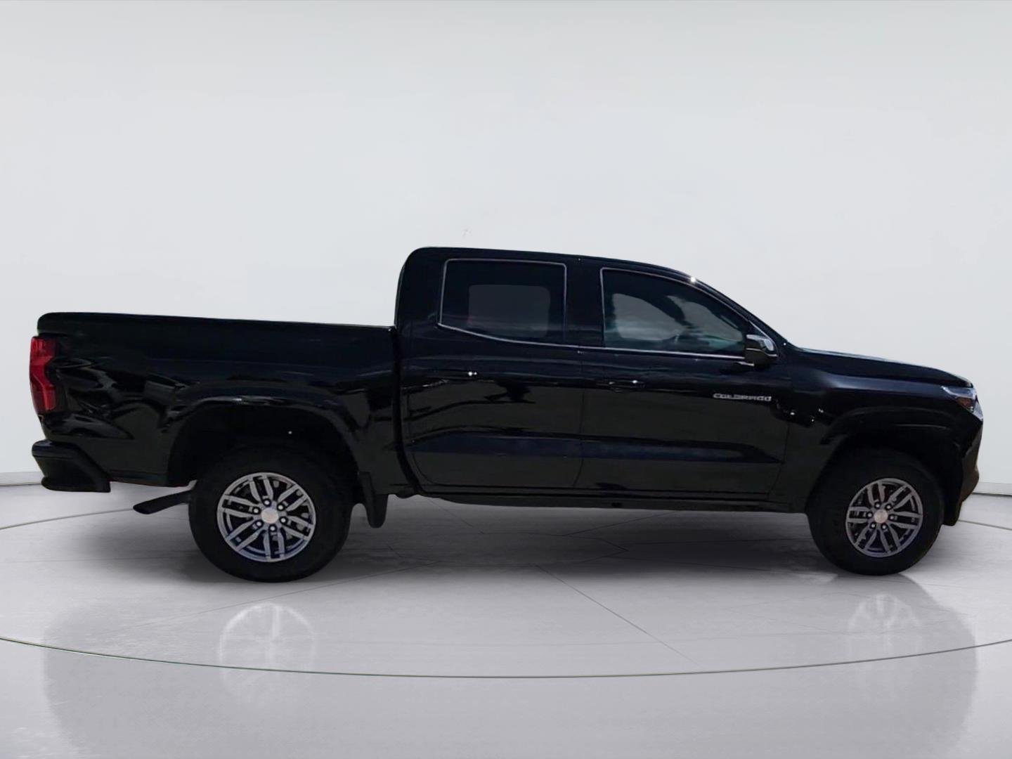2026 Chevrolet Colorado LT - Photo 29
