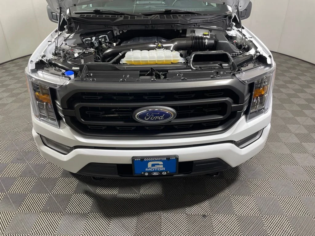 Used 2023 White Ford XLT image 26