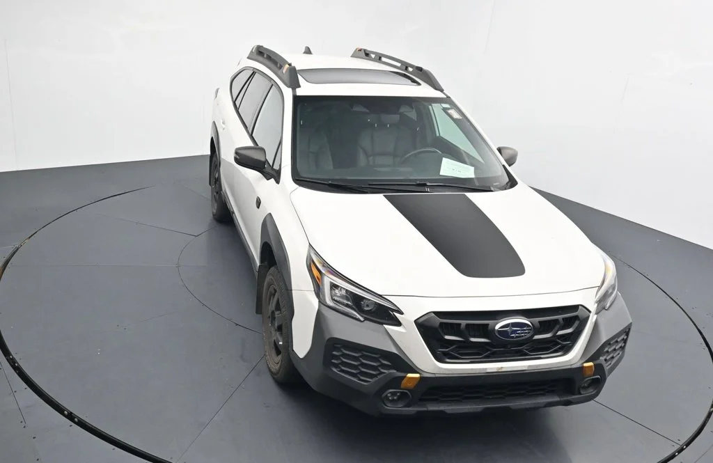 Used 2024 White Subaru Wilderness image 9
