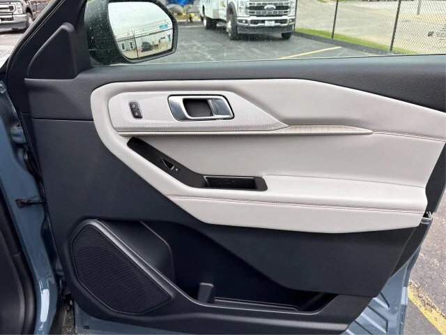 New 2026 Vapor Blue Metallic Ford Active image 42