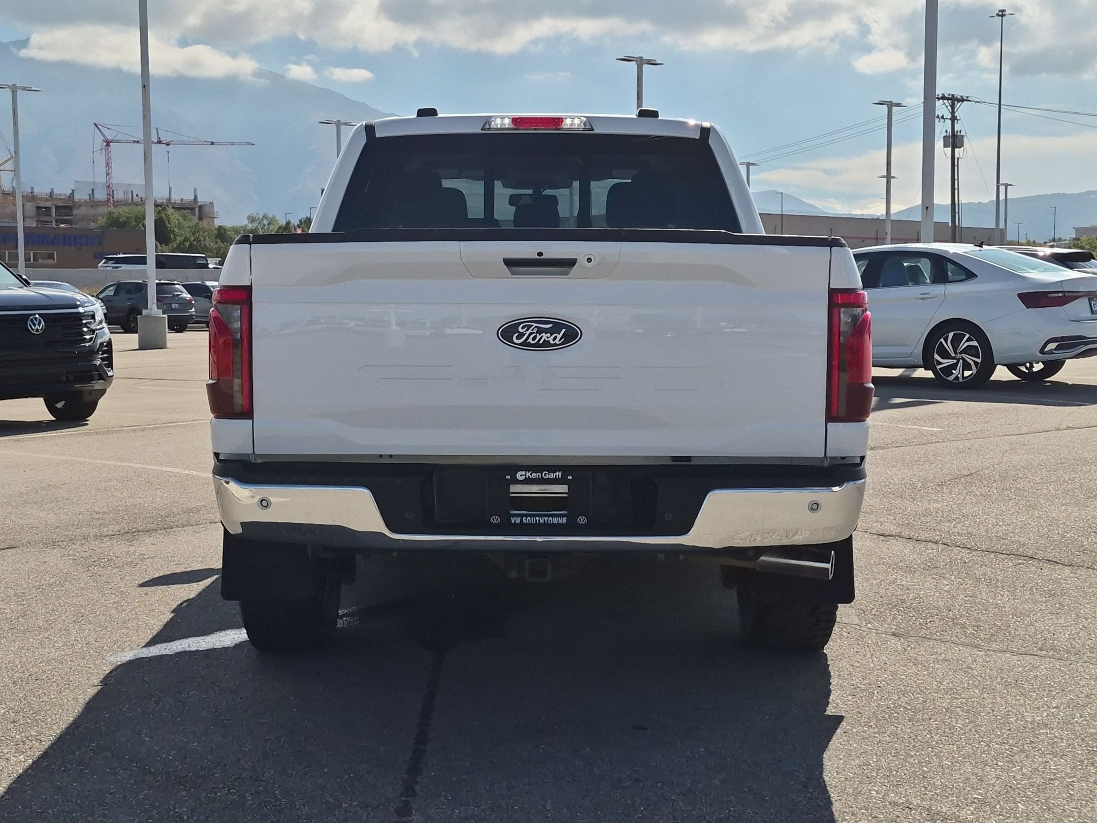 Used 2024 White Ford XLT image 4