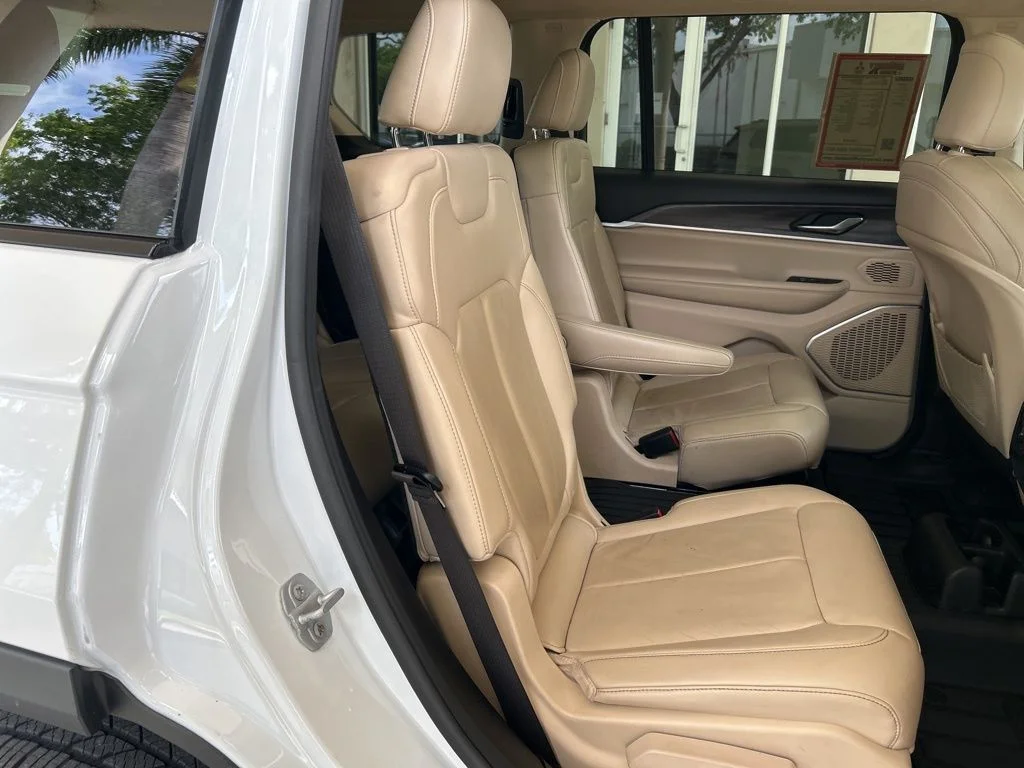 Used 2021 White Jeep Limited image 28