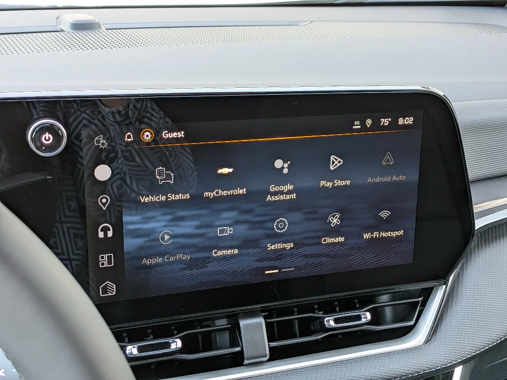 2026 Chevrolet Equinox LT - Photo 17