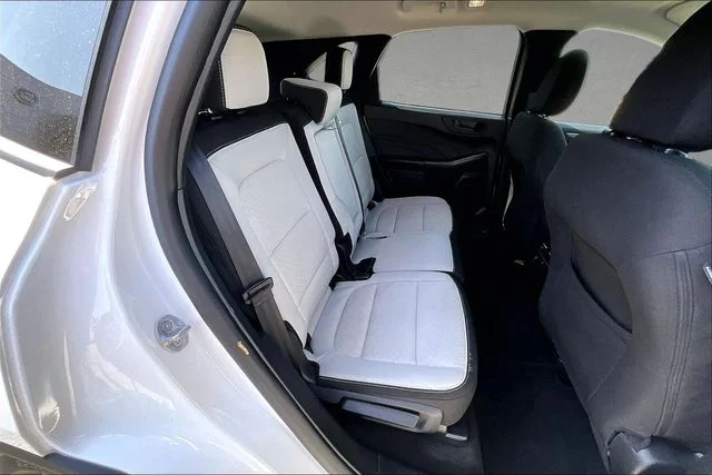 Used 2024 White Ford Active image 22