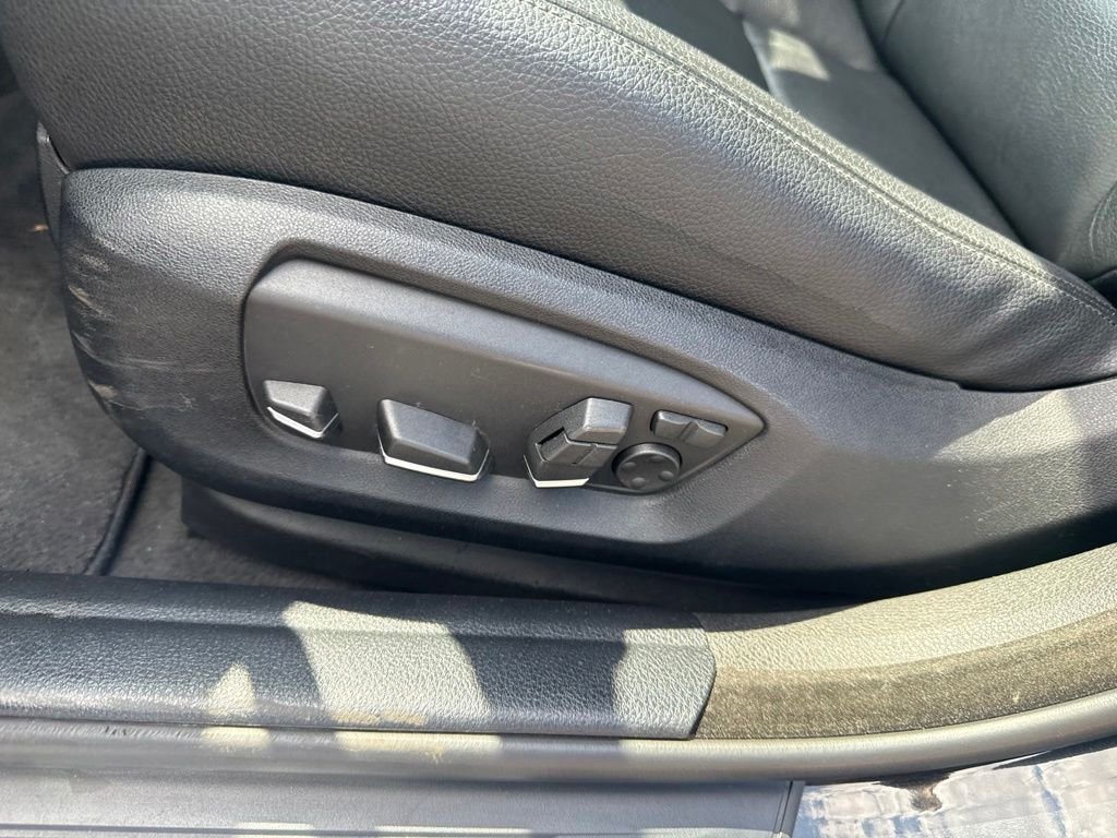 Used 2014 Black BMW 535i xDrive image 25