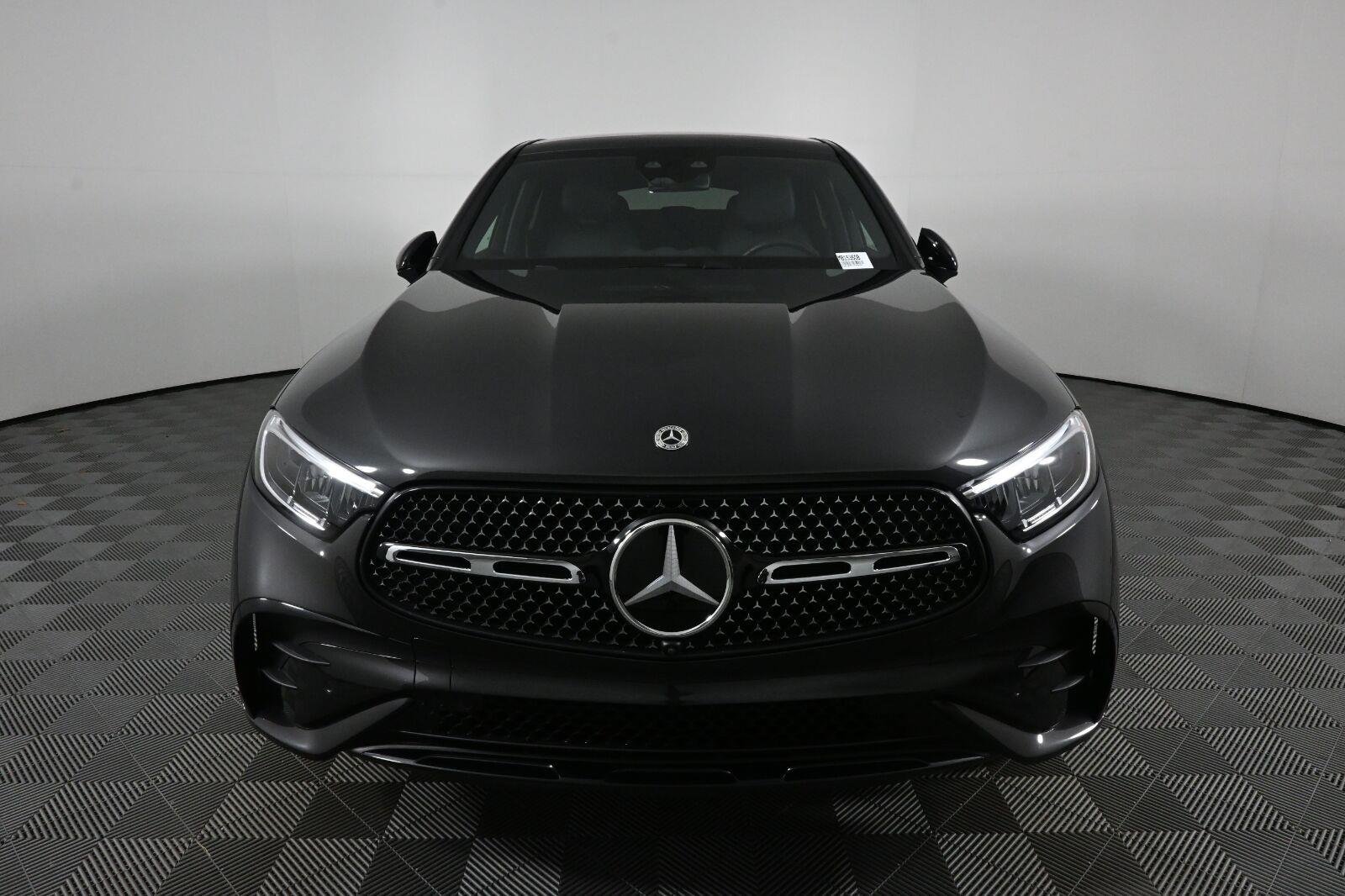 Certified Used 2026 Graphite Grey Metallic Mercedes-Benz GLC 300 image 32