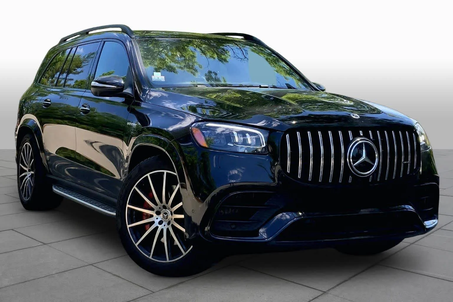 Used 2022 Obsidian Black Metallic Mercedes-Benz AMG® GLS 63 image 2