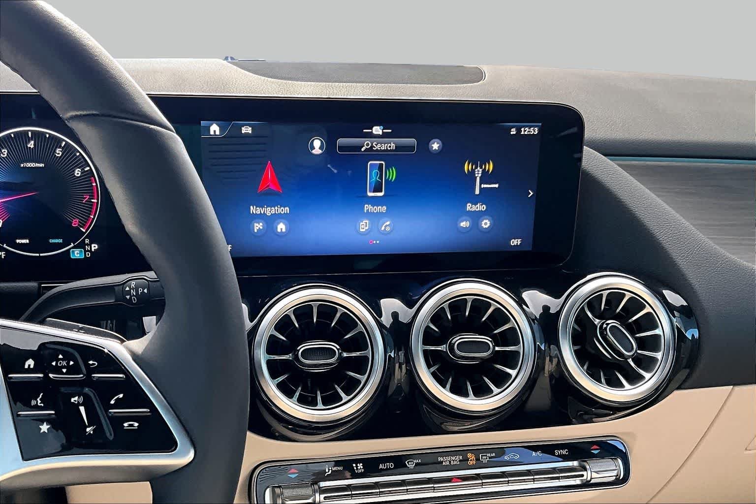 2025 Mercedes-Benz GLA GLA250 - Photo 7