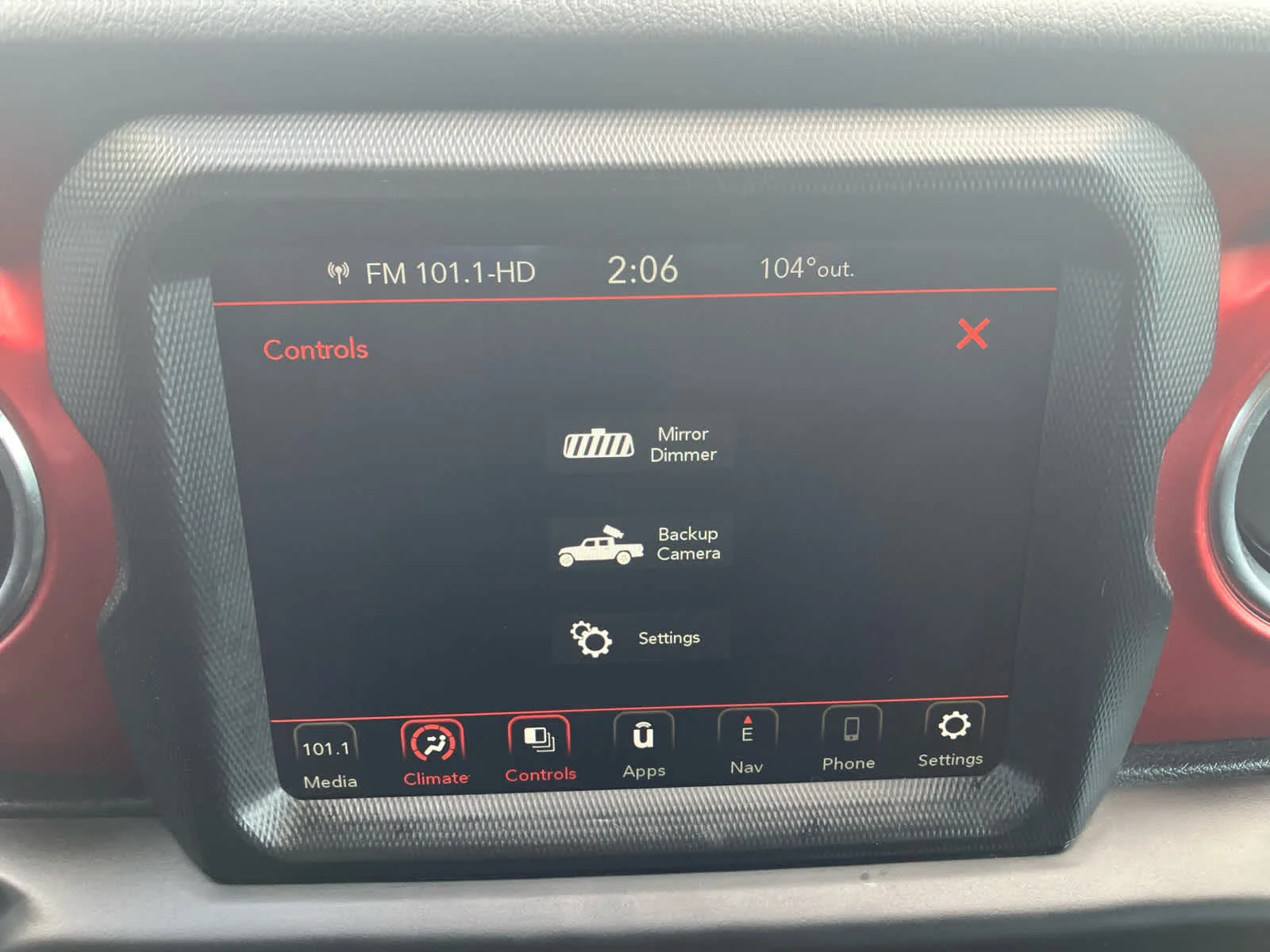 Used 2022 Sting-Gray Clearcoat Jeep Rubicon image 24