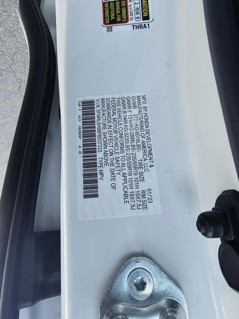 Used 2023 White Honda Elite image 45