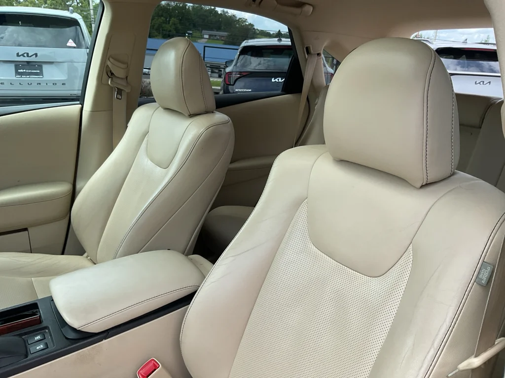 Used 2013 Deep Sea Mica Lexus Base image 19