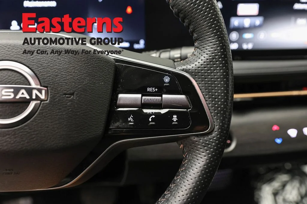 Used 2023 Black Nissan ENGAGE image 15