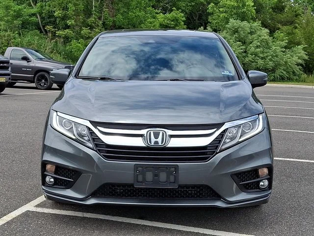 Used 2020 Gray Honda EX-L image 3
