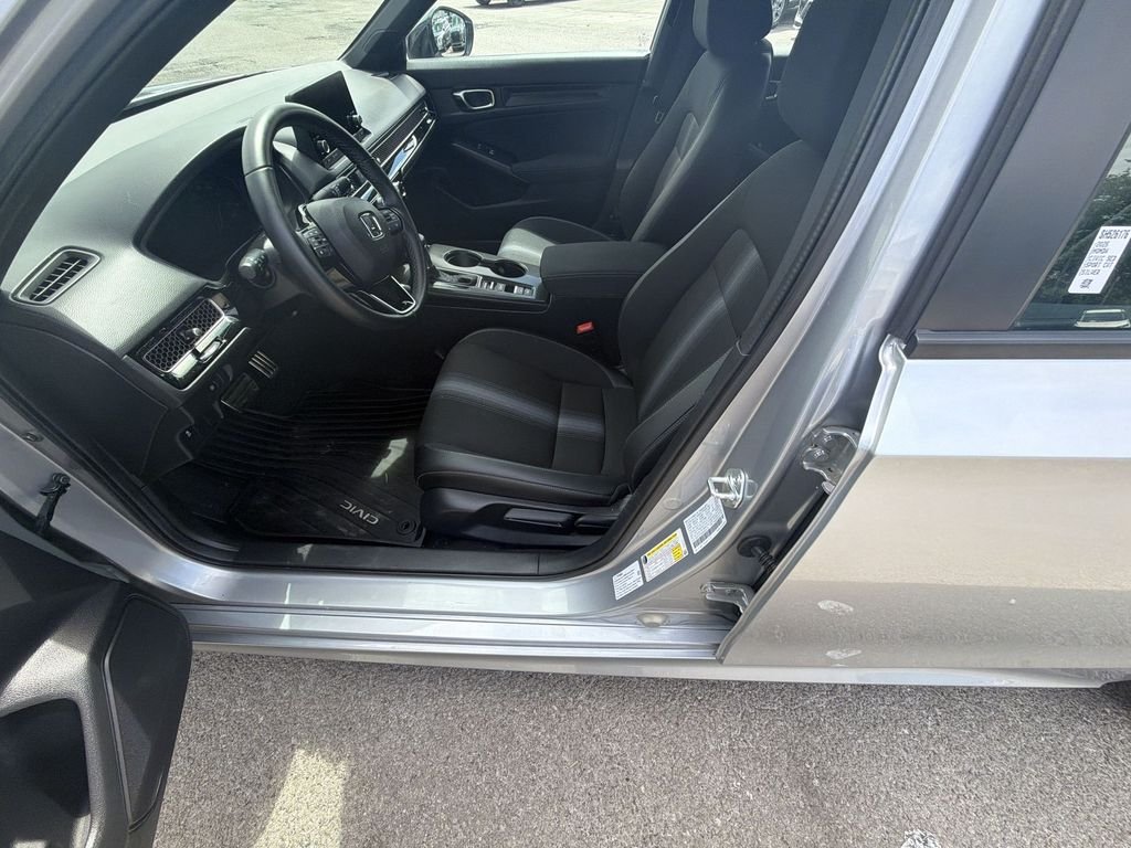 Used 2025 Silver Honda Sport image 12