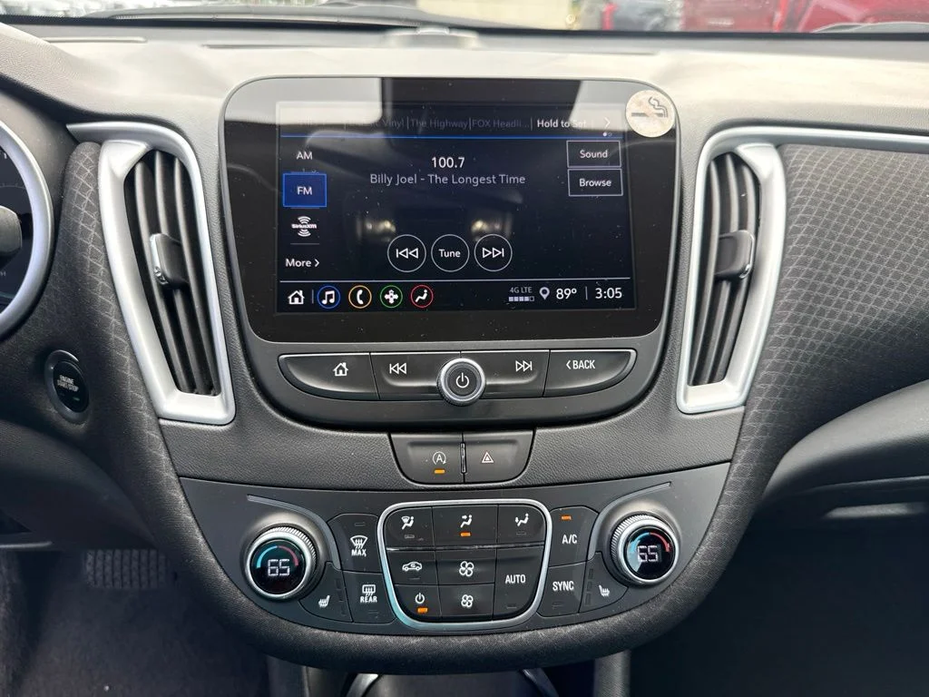 Used 2024 Sterling Gray Metallic Chevrolet LT image 18
